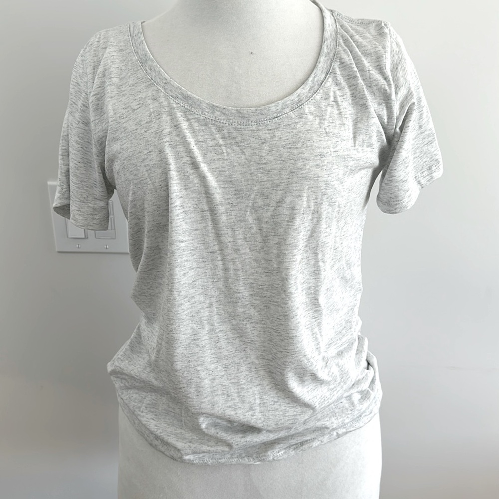 Next Level Apparel Tee L NWOT